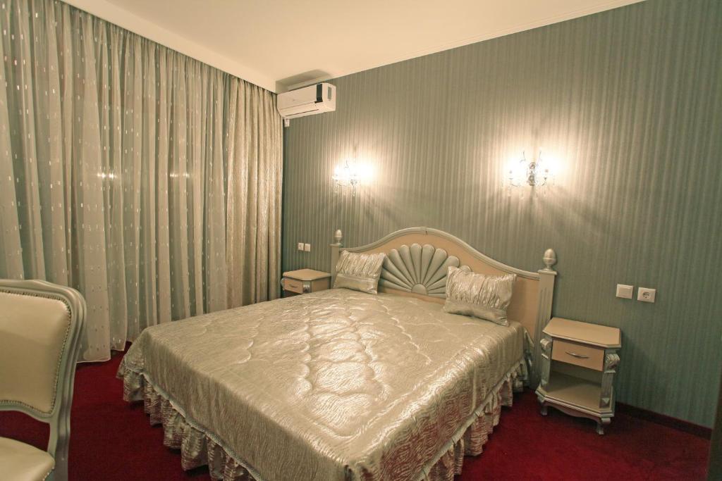 Hotel Diamond Kazanlak Phòng bức ảnh