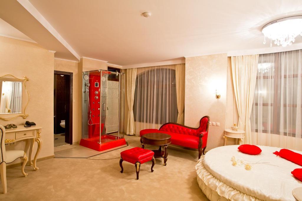 Hotel Diamond Kazanlak Phòng bức ảnh